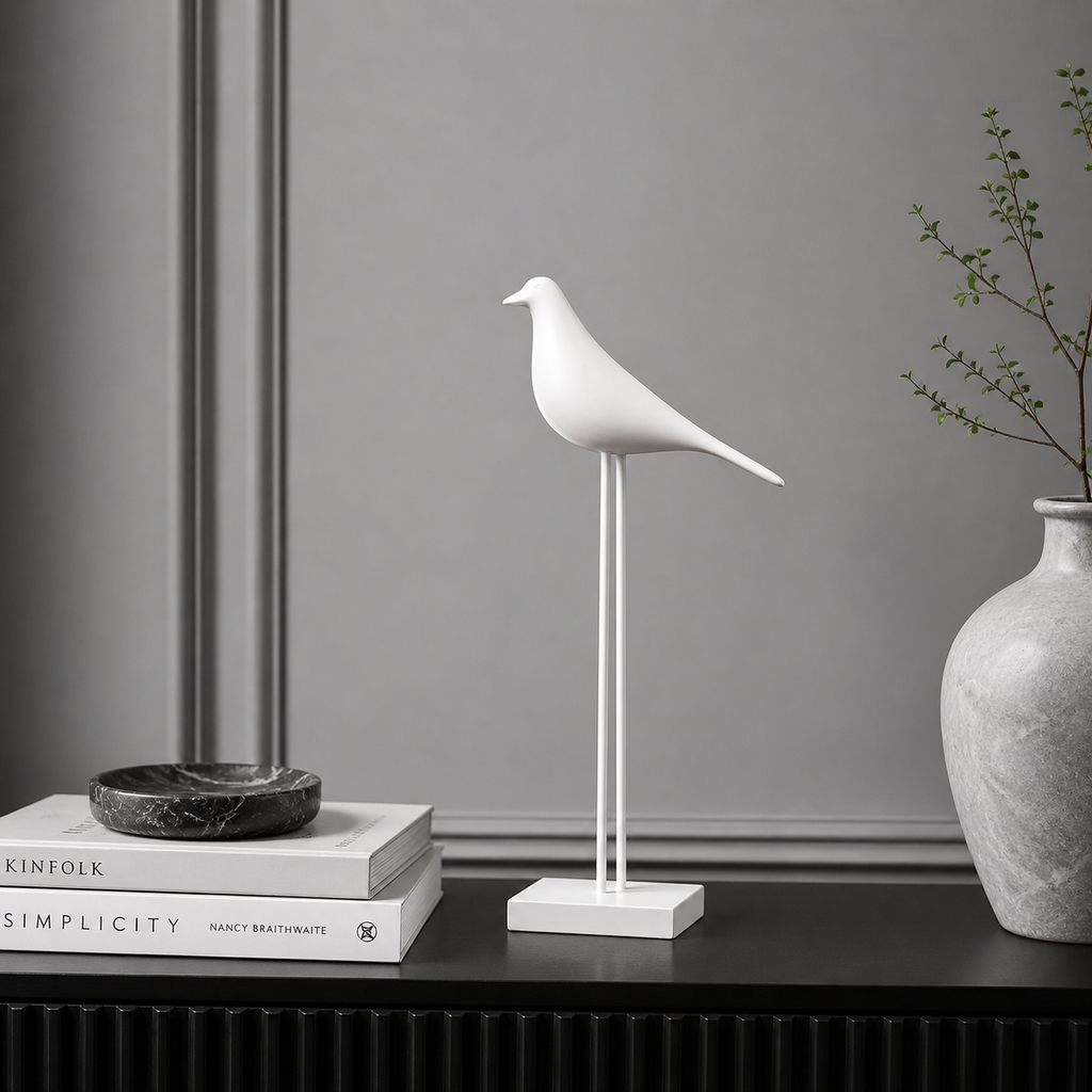 Nordic Resin Bird Sculpture – Minimalist Decorative Ornament for Home & Desk